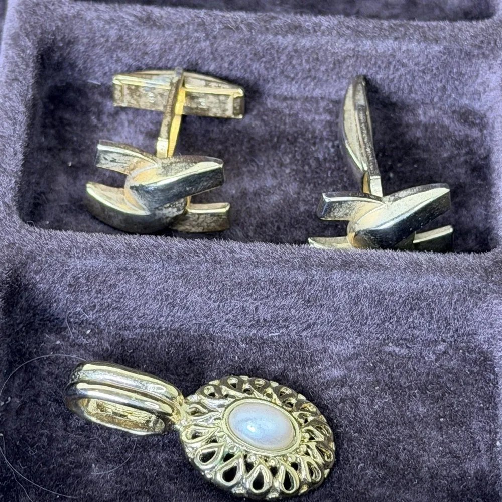 mens jewelry box with vintage cufflinks, Pins ,tie pins, box as is red valvet
